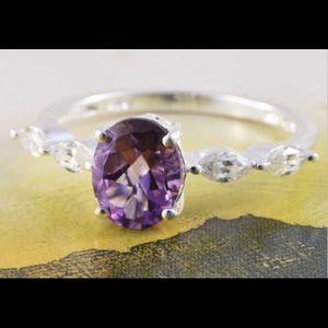 Bolivian Amethyst Sterling Silver Ring Size 5.